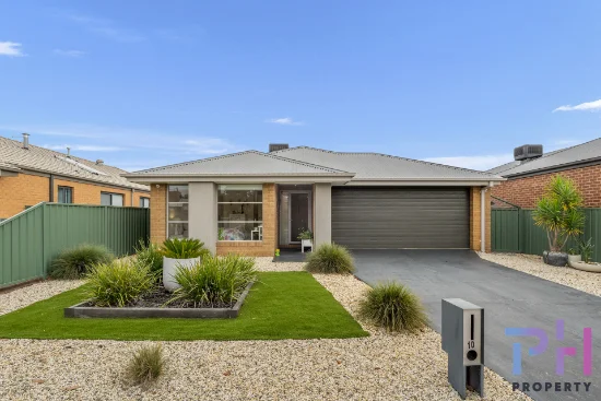 10 Loriini Place, Kangaroo Flat, Vic 3555 - For Rent