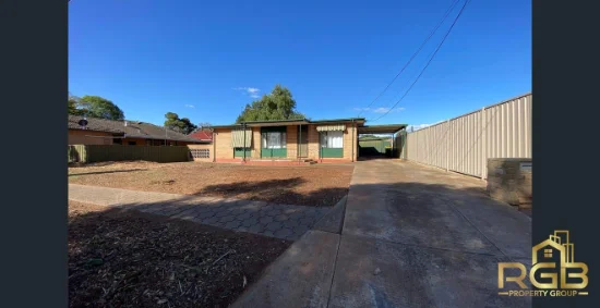 10 Lorna Road, Para Hills, SA 5096
