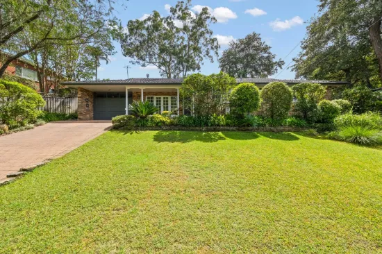 10 Lowry Crescent, St Ives, NSW 2075