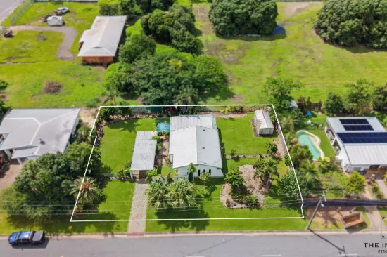 10 Mahab Street, Kewarra Beach, Qld 4879