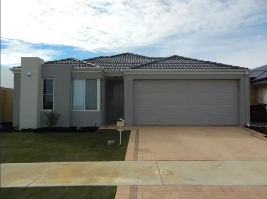10 Manningtree Approach, Butler, WA 6036