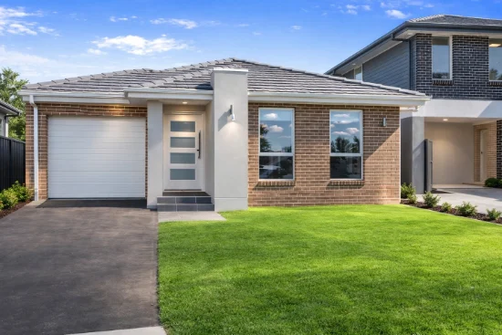 10 Manso Crescent, Box Hill, NSW 2765