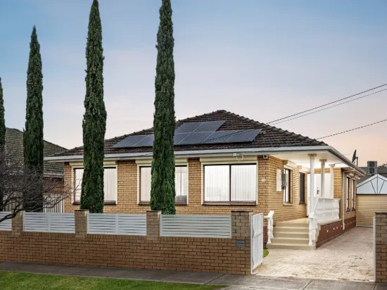 10 Marcellin Court, Deer Park, Vic 3023