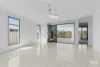 10 Mariner Ave, Hope Island, Qld 4212-Image