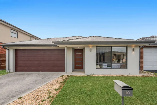 10 Maverick Crescent, Clyde North VIC 3978-Image