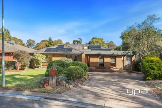 10 McInnes Close, Sunbury, Vic 3429