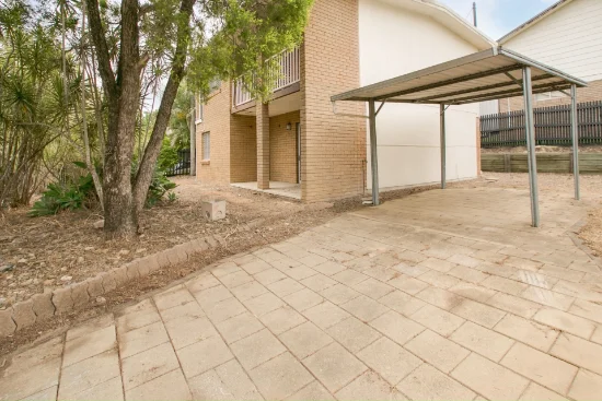 10 McKenzie Street, Bundamba, Qld 4304