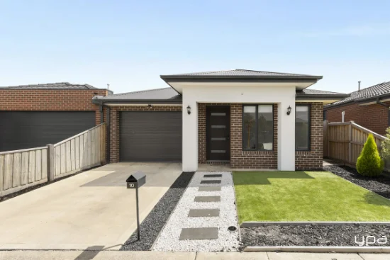 10 Mimosa Drive,, Beveridge, Vic 3753