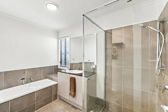 10 Monarch Street, Flagstone, Qld 4280-Image