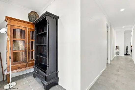 10 Monarch Street, Flagstone, Qld 4280-Image