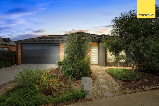 10 Moroka Avenue, Weir Views, Vic 3338