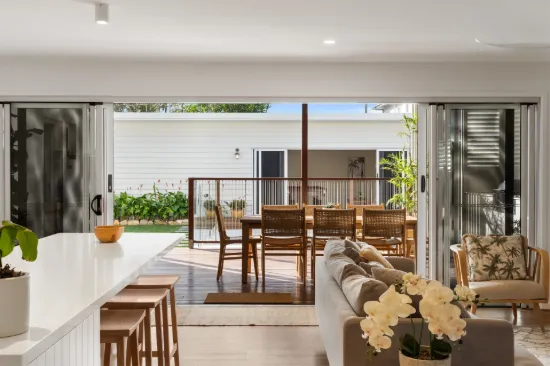 10 Mudjimba Beach Road, Mudjimba, Qld 4564