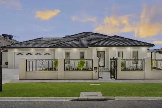 10 Myna Street, Epping, Vic 3076