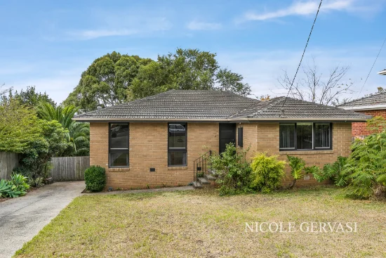 10  Nigel Crescent, Gladstone Park, Vic 3043
