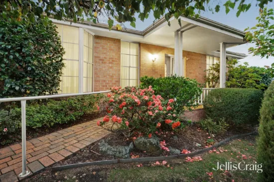 10 Oban Way, Macleod, Vic 3085