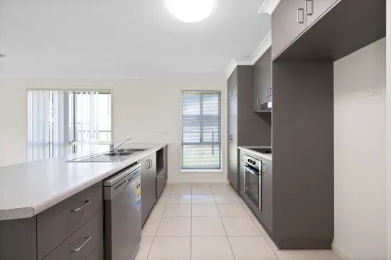 10 Ontario Parade, Andergrove, Qld 4740