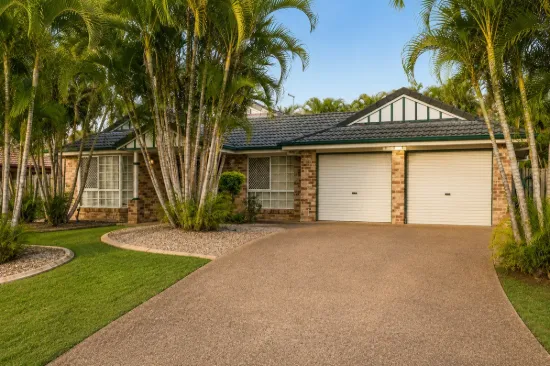 10 Palmerston Place, Victoria Point, Qld 4165
