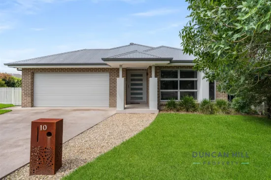 10 Parmenter Court, Bowral, NSW 2576