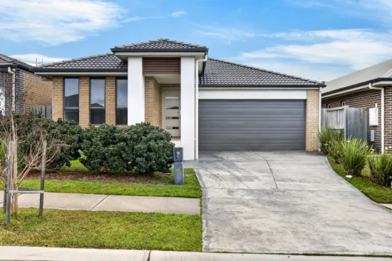 10 Parrott Street, Elderslie, NSW 2570