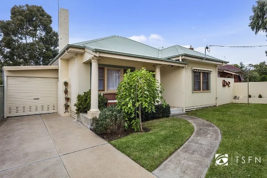 10 Patrick Street, Kennington, Vic 3550