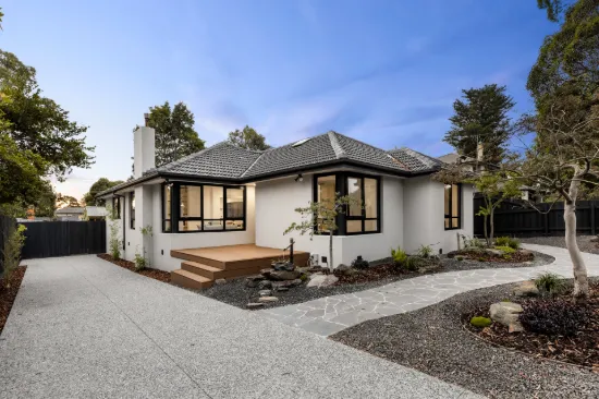 10 Paulette Court, Blackburn South, Vic 3130