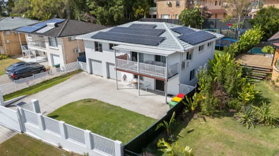 10 Penrock Parade, Labrador, Qld 4215 - For Sale