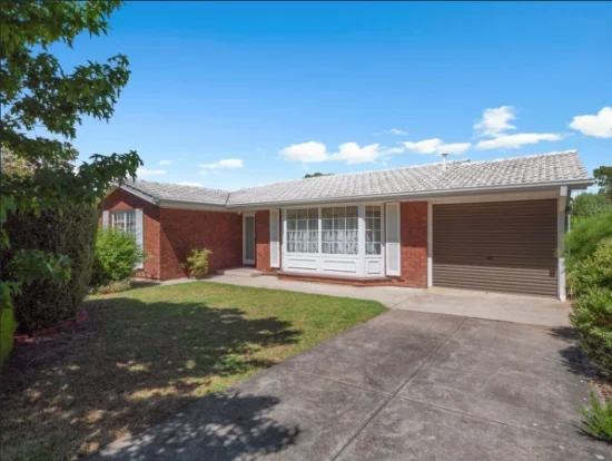 10 Phoebe Avenue, Modbury Heights, SA 5092