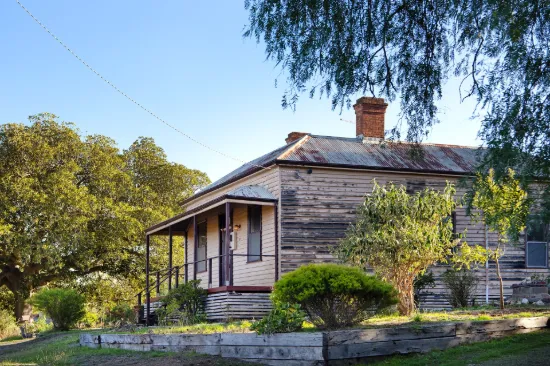10 Phoenix Street, Maldon, Vic 3463