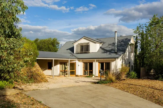 10 Phyllis Crescent, McKenzie Hill, Vic 3451