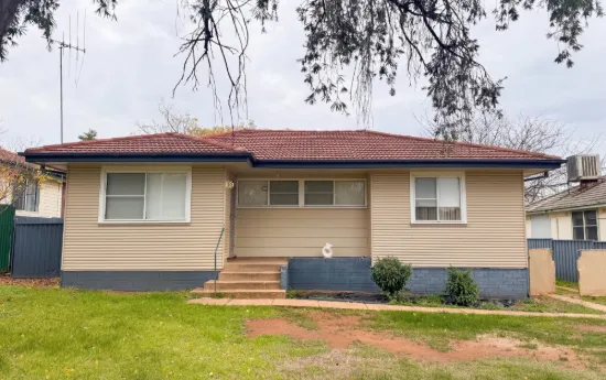 10 Porter Street, Parkes NSW 2870-Image