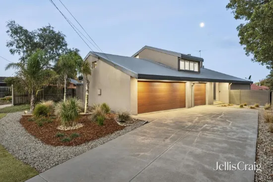 10 Prosen Court, Hamlyn Heights, Vic 3215