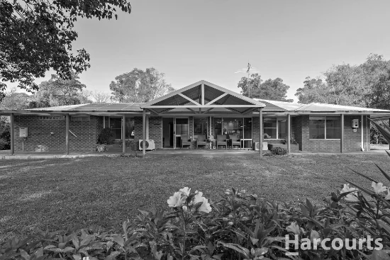 10 Queenscliff Rise, Greenfields, WA 6210