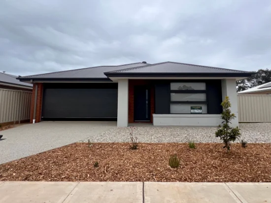 10 Quinton Street, Cobram VIC 3644-Image