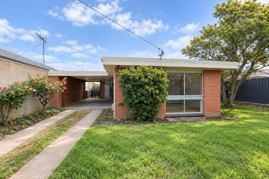10  Railway Parade, Shepparton, Vic 3630