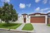 10 Renate Way, Benowa Waters, Qld 4217