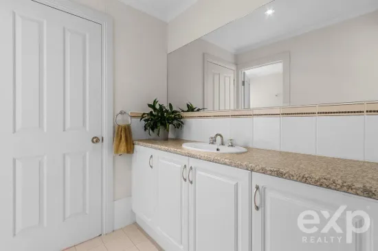 10 Reynolds Street, Moonta Bay, SA 5558-Image