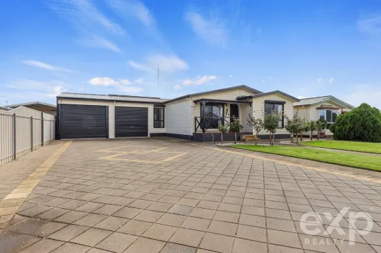 10 Reynolds Street, Moonta Bay, SA 5558-Image