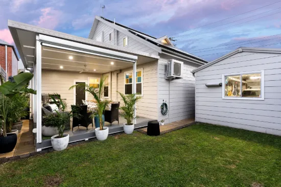 10 Robert Street, Merewether, NSW 2291-Image