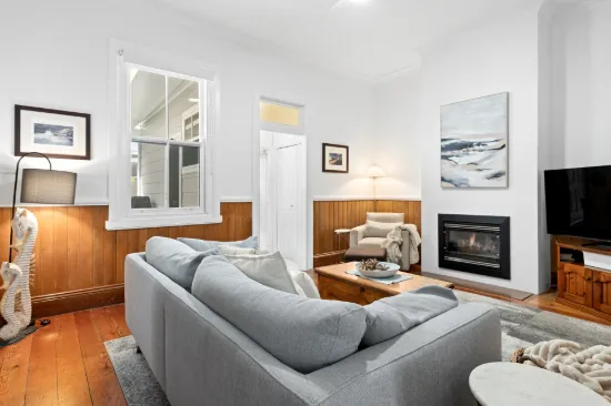 10 Robert Street, Merewether, NSW 2291-Image
