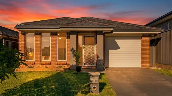 10 Rochester Street, Gregory Hills, NSW 2557