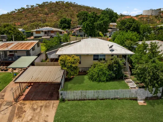 10 Rosella Avenue, Townview, Qld 4825