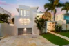 10 Royal Albert Cres, Sovereign Islands, Qld 4216-Image