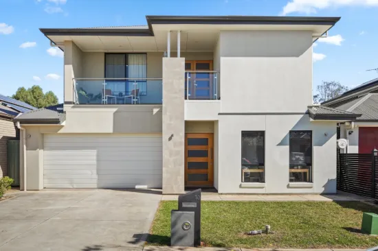 10 Royal Palm Drive, Parafield Gardens, SA 5107