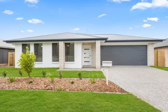 10 Ryan Court, Torquay, Qld 4655