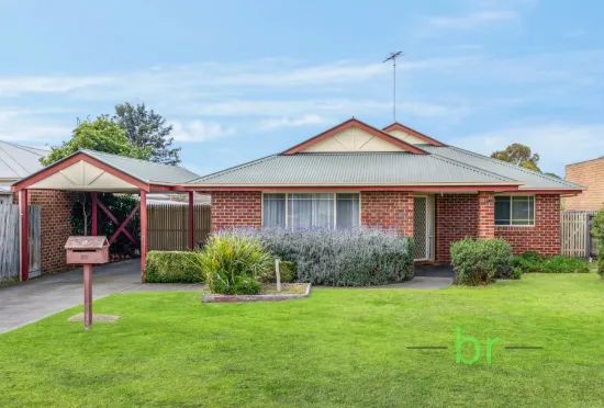10 Ryan Place, Lara, Vic 3212