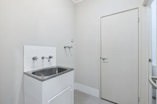 10 Saunton Way, Ridgewood, WA 6030-Image