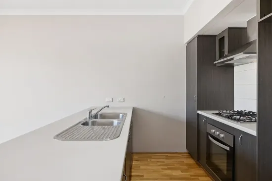 10 Saunton Way, Ridgewood, WA 6030-Image