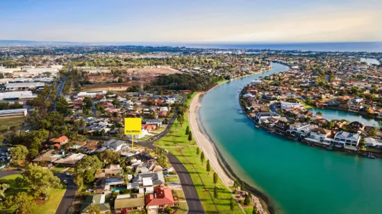 10 Settlers Drive, West Lakes, SA 5021