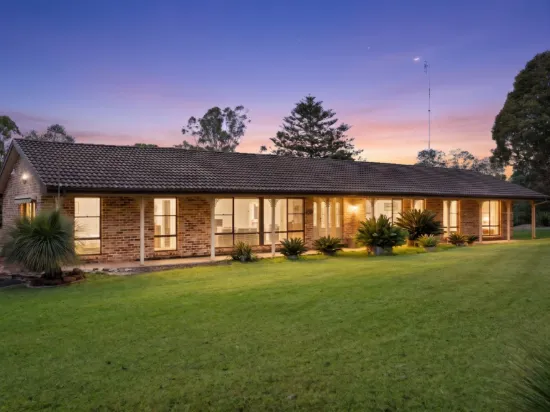 10 Sickles Drive, Grasmere, NSW 2570