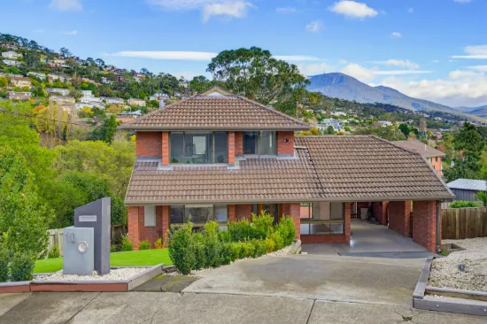 10 Solana Pl, Sandy Bay, Tas 7005